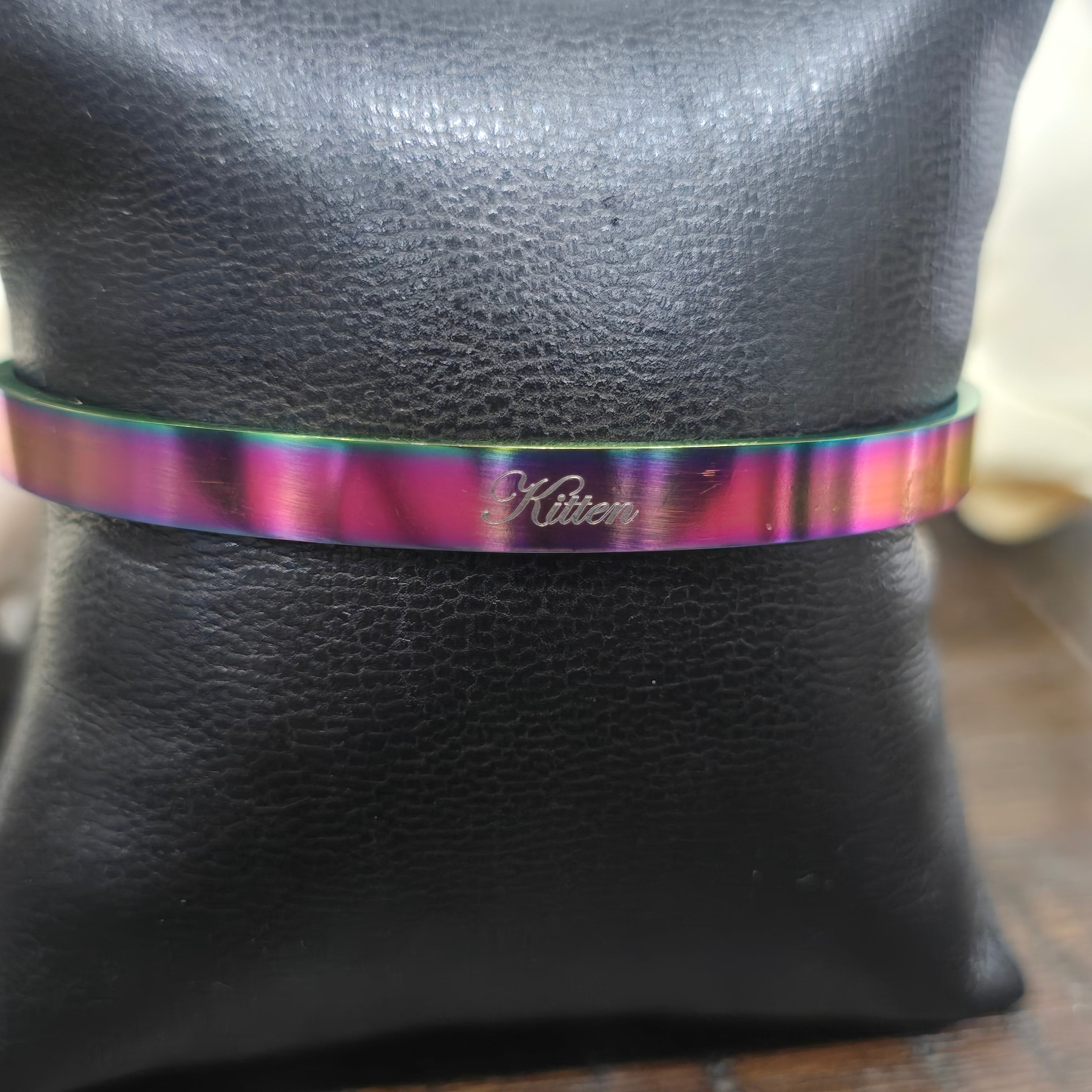 Wrist Cuff - Kitten