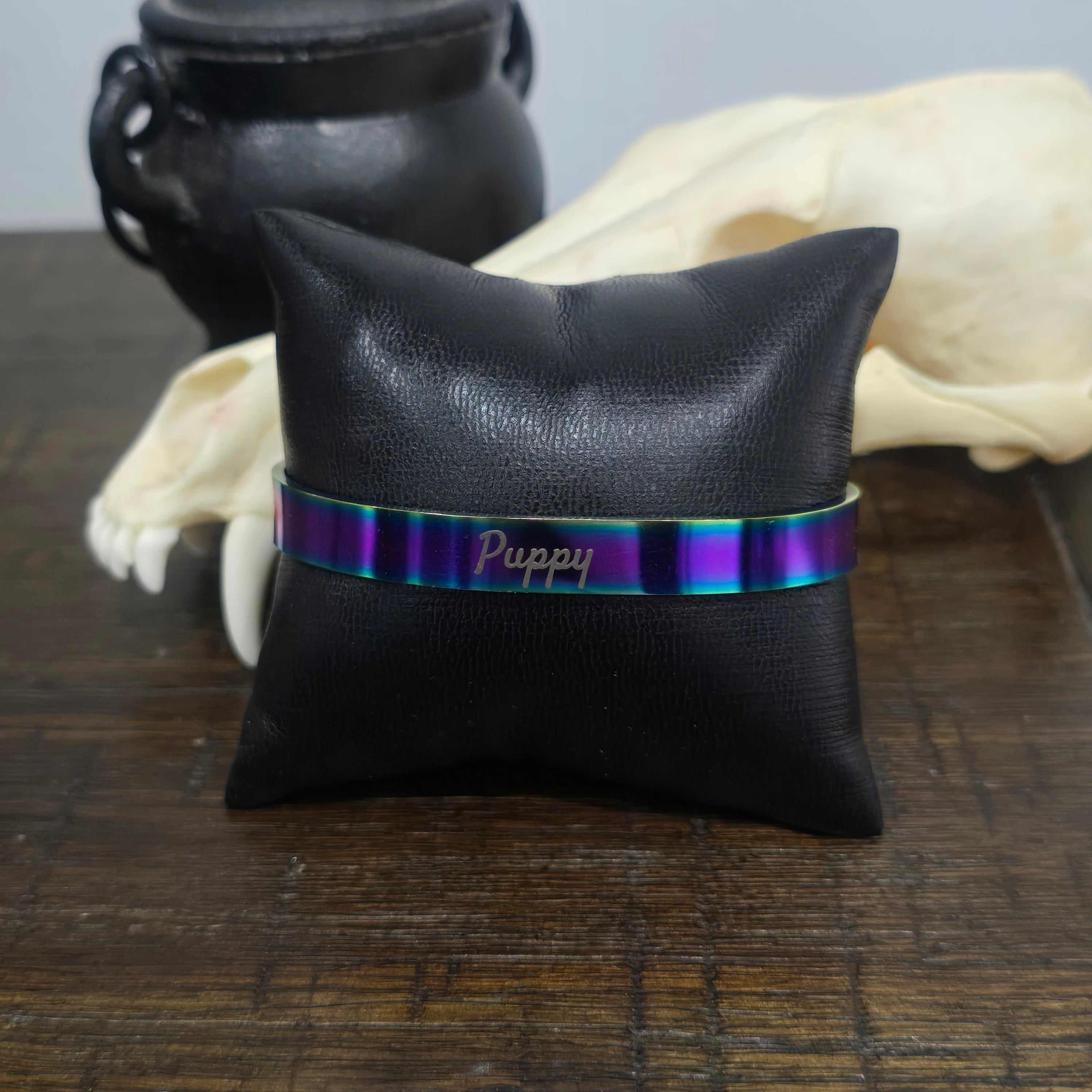 Wrist Cuff - Puppy